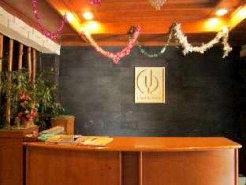 Mutiara Hotel มะลัง ภายนอก รูปภาพ